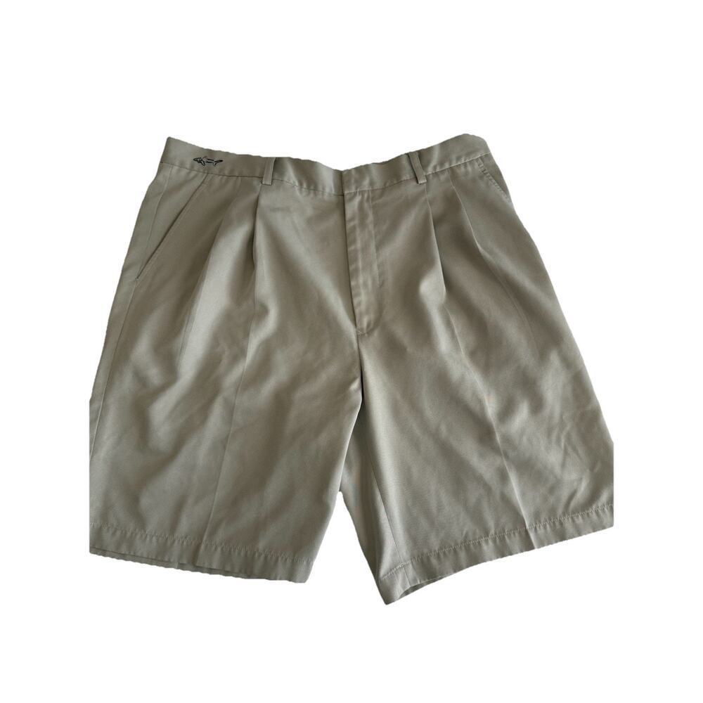 Greg Norman Golf Shorts Mens 38”Beige‎ Chino Pleated Performance Lightweight